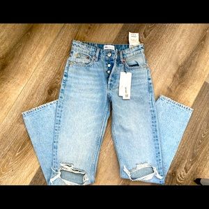 Zara straight button up jeans size 00 mid rise full length